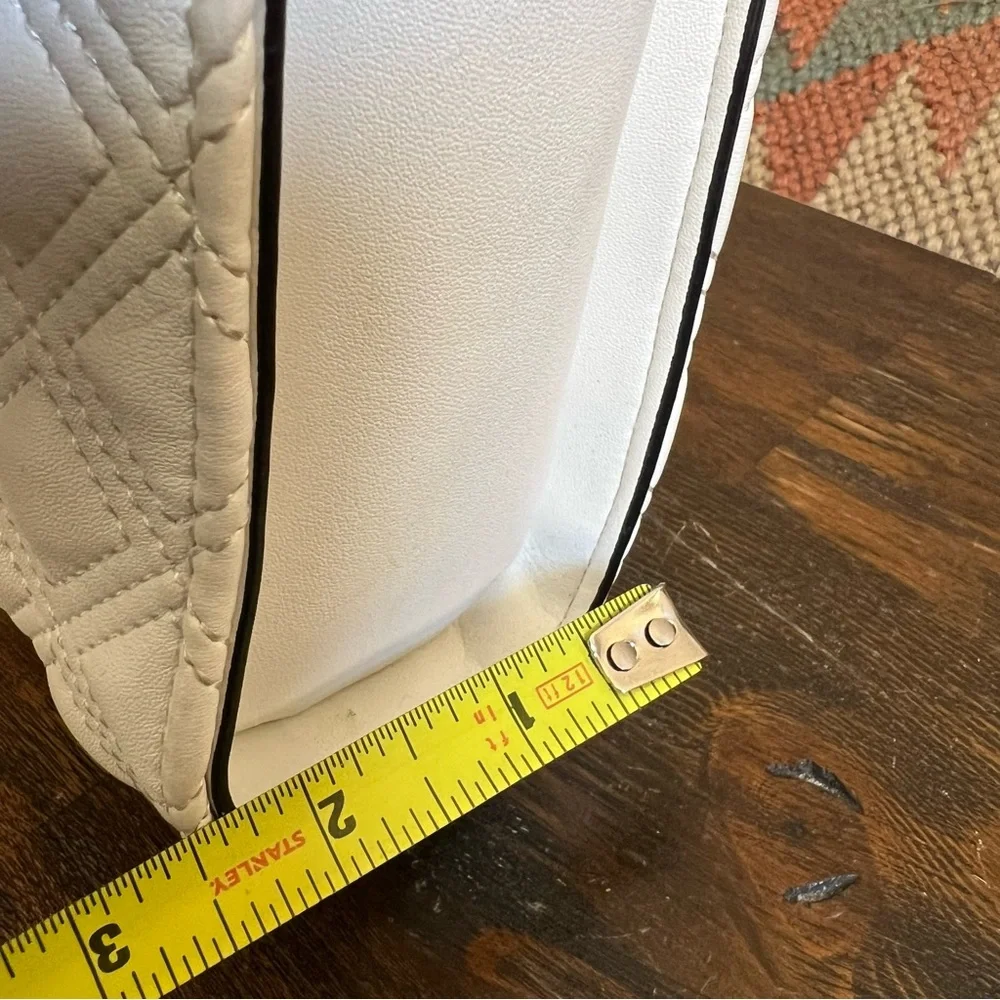 ❗️SOLD ❗️Tory Burch Fleming White Leather Flap Chain Convertible ShoulderBag - Picture 12 of 17